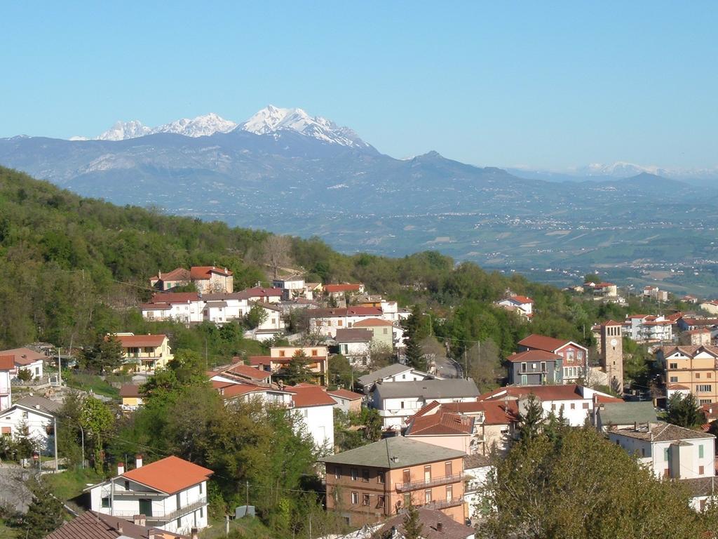 Le Pietre Ricce B&B Roccamontepiano Exterior photo