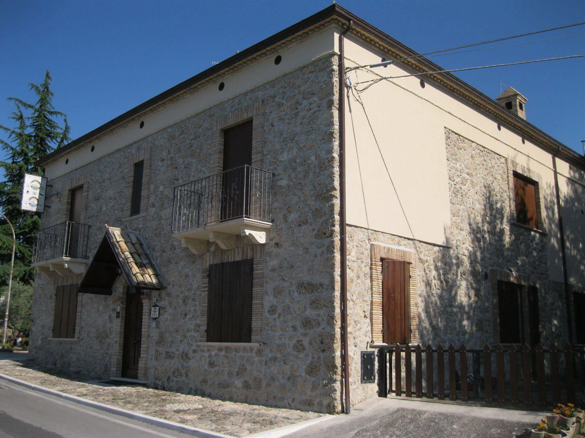 Le Pietre Ricce B&B Roccamontepiano Exterior photo