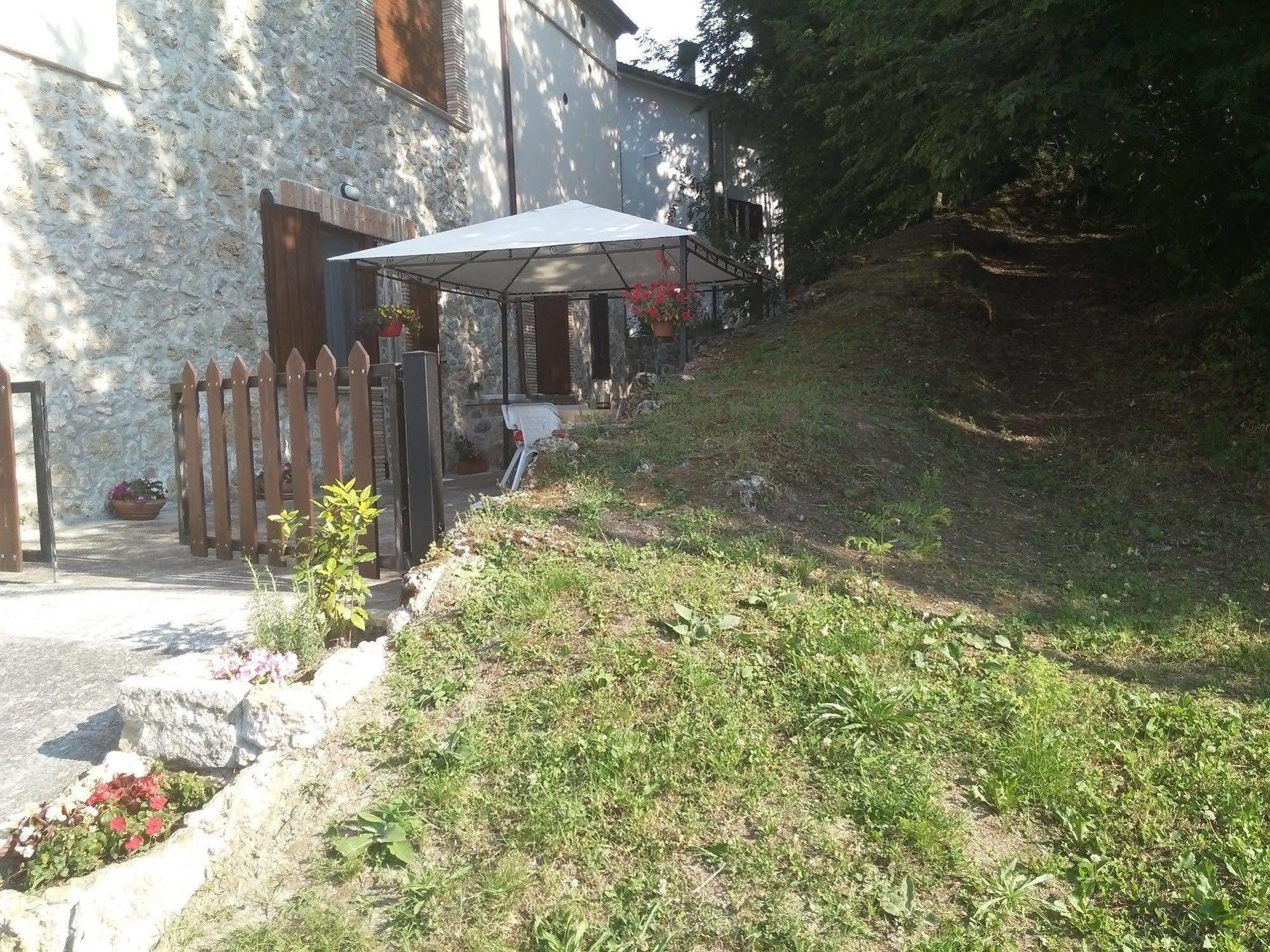 Le Pietre Ricce B&B Roccamontepiano Exterior photo